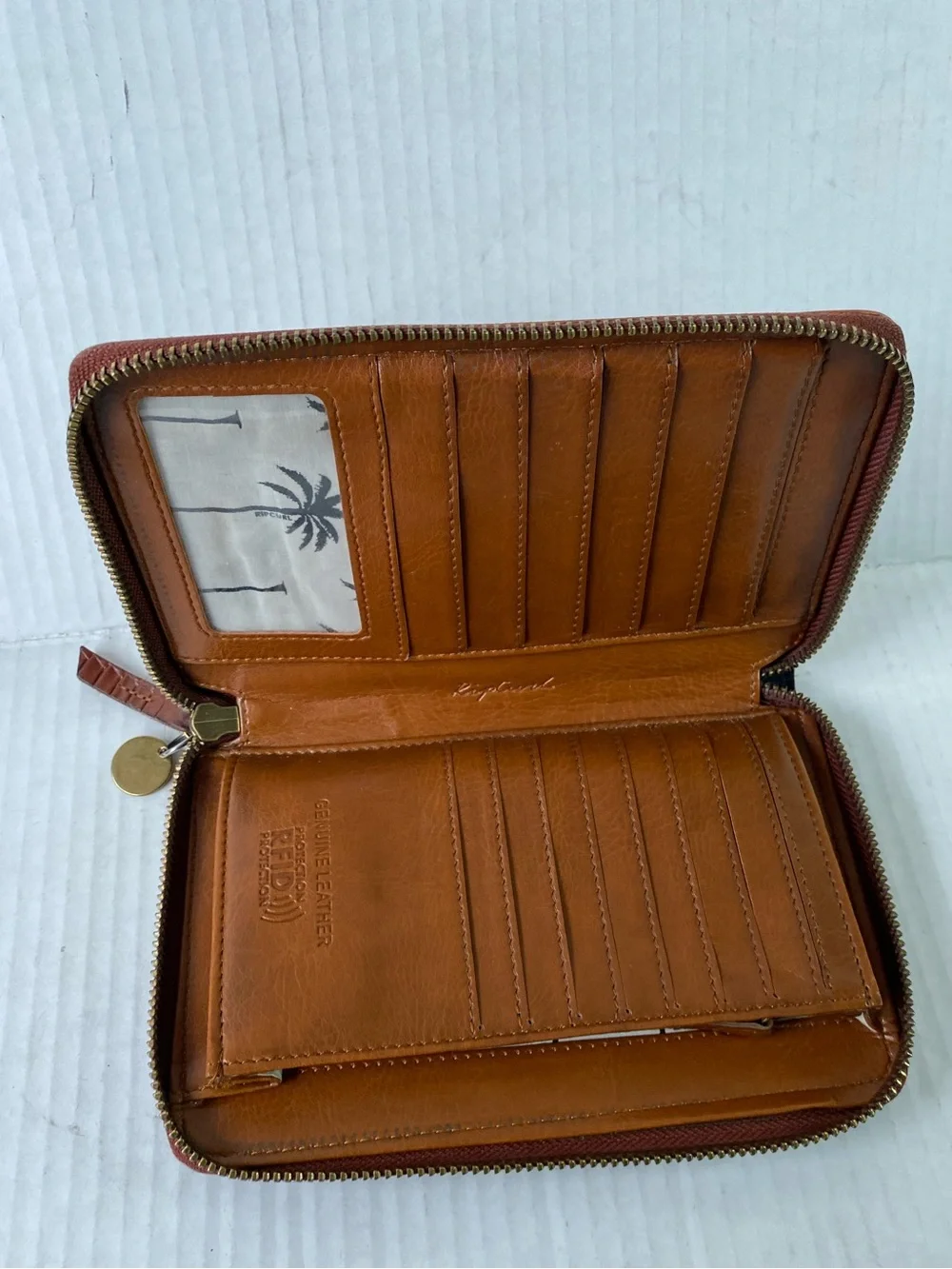 RIP CURL Brown Woven Leather Zip Around Wallet RFID Palm Tree Lined - Picture 4 of 10